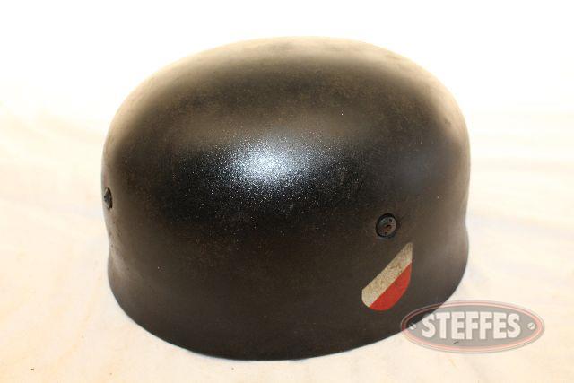 German Nazi Paratrooper helmet_1.jpg